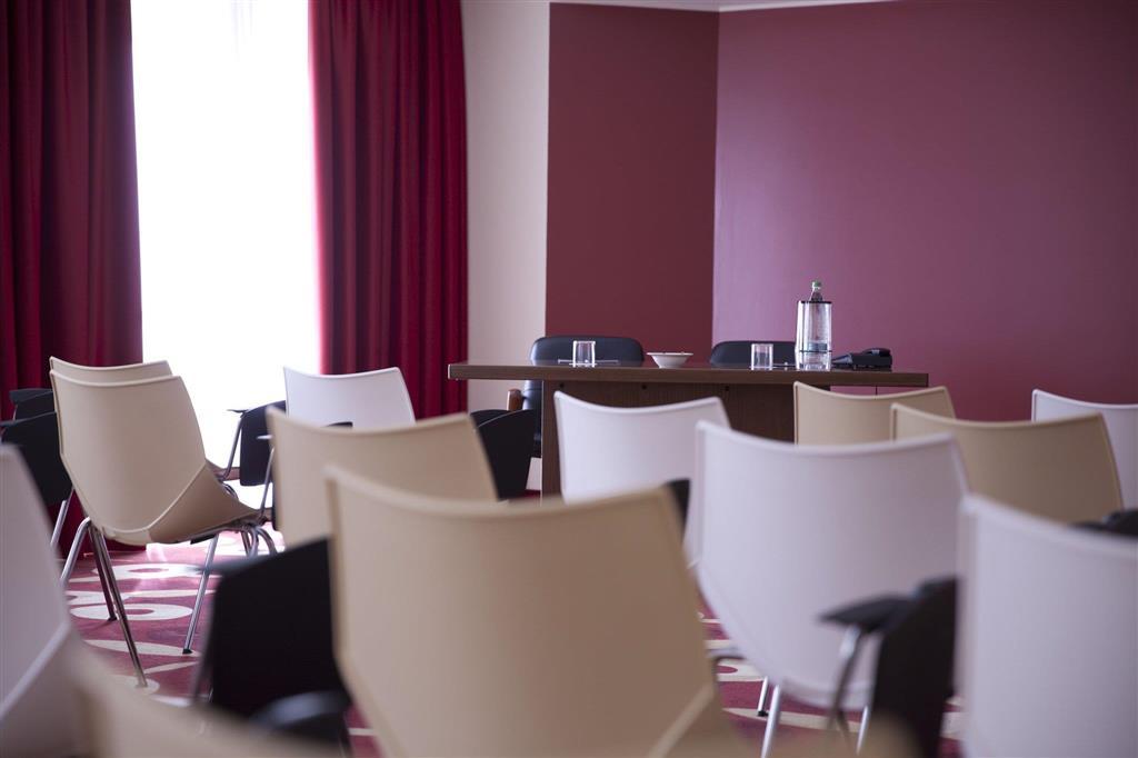 Virginia Palace Hotel غراباغناته ميلانيزي المرافق الصورة